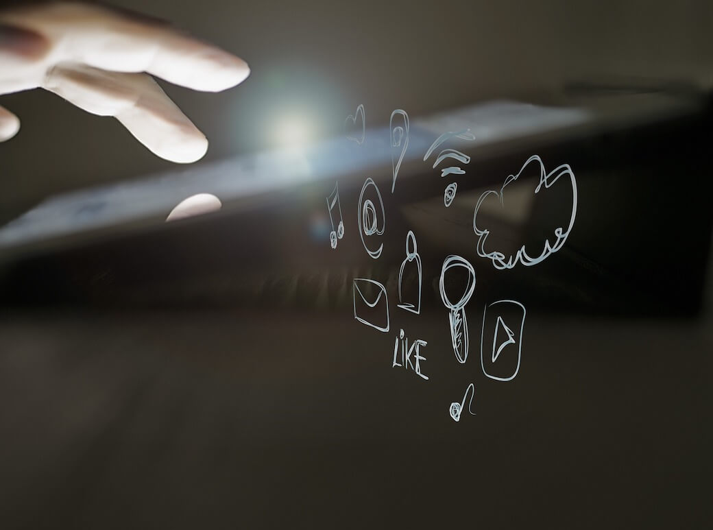 Wielkie Przeprogramowanie - Radosław Helwich terapeuta uzależnień w ESC ośrodek leczenia e-uzależnień Warszawa Żoliborz ul. Boguckiego 6/3